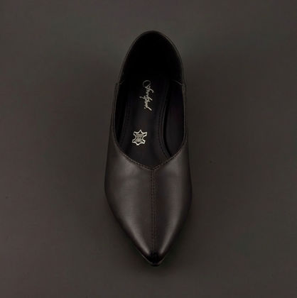 圖片 真皮尖頭平底鞋(Genuine leather pointed-toe flats)